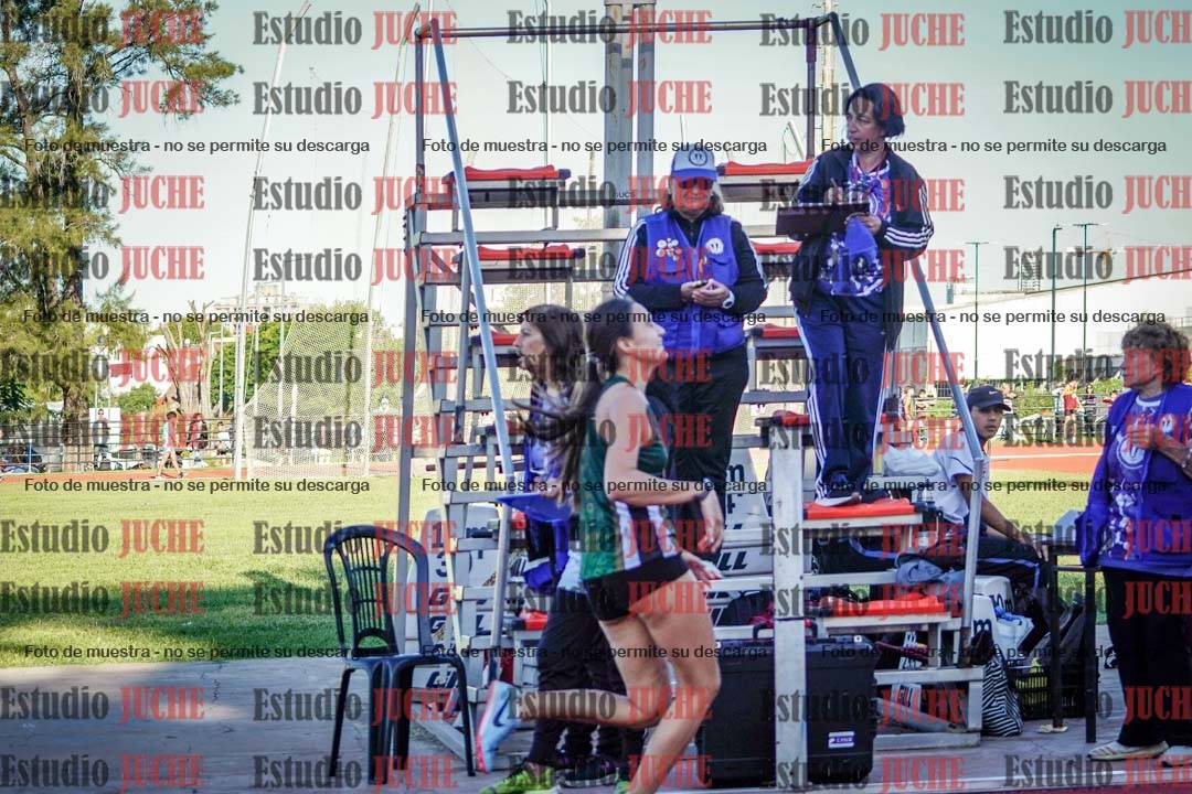 Fotos de los 600 m de mujeres