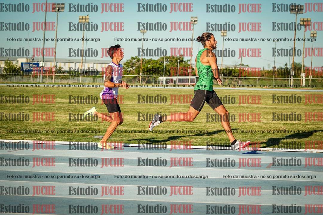 Fotos de los 1500 m llanos de varones