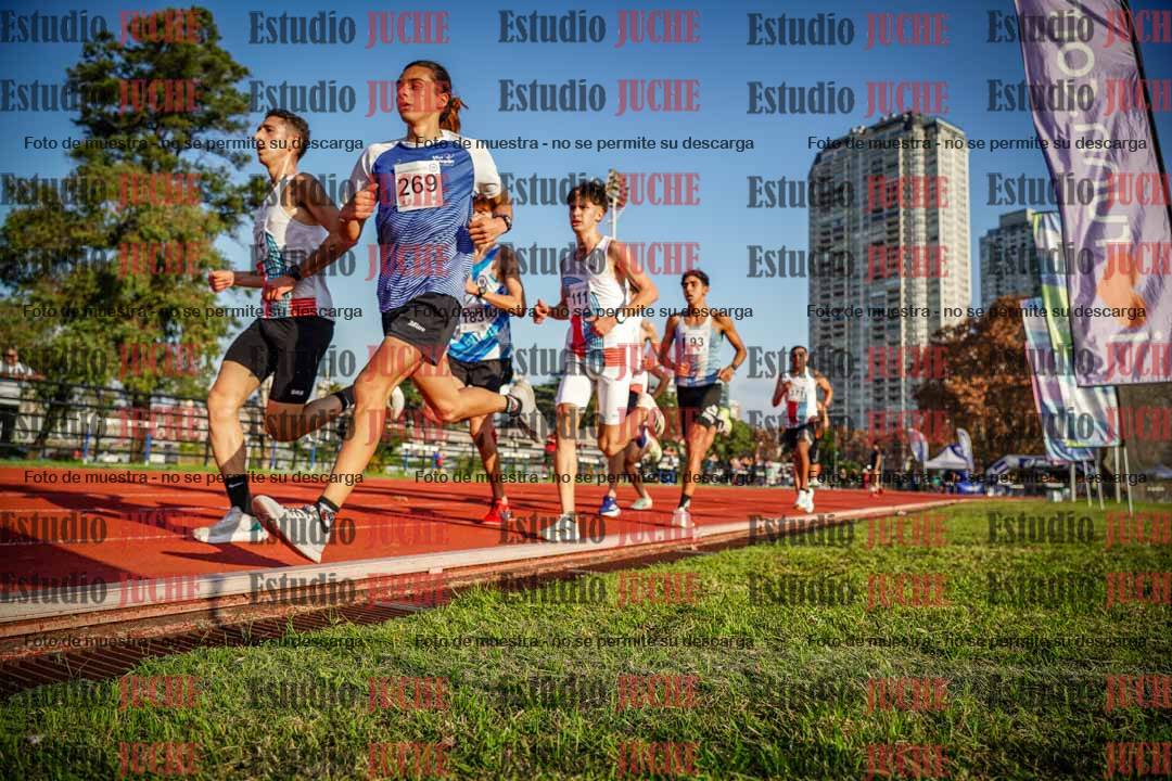 Fotos de los 5000 m llanos de varones