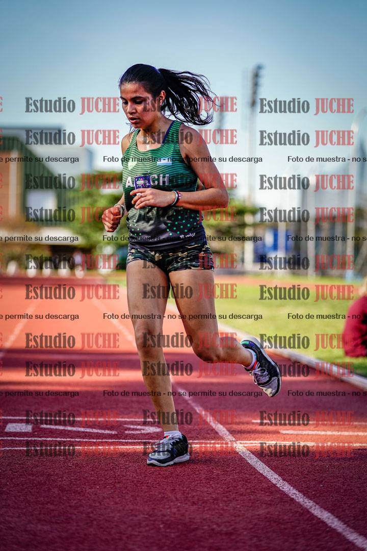 Fotos de los 5000 m llanos de mujeres y varones
