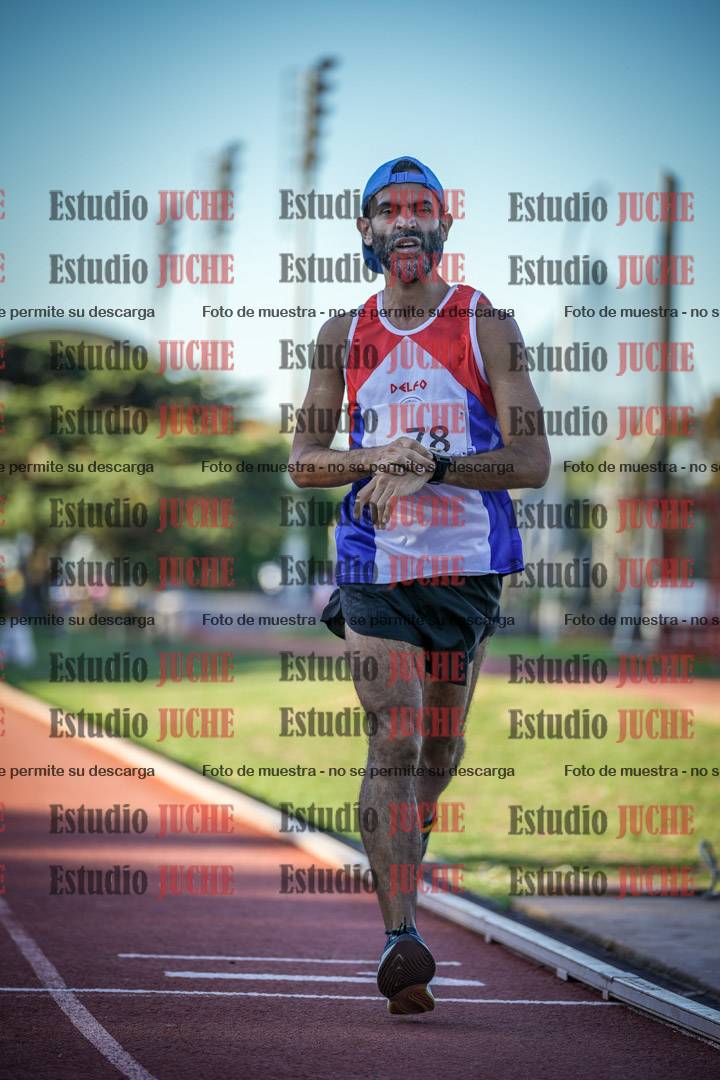 Fotos de los 3000 m llanos de varones