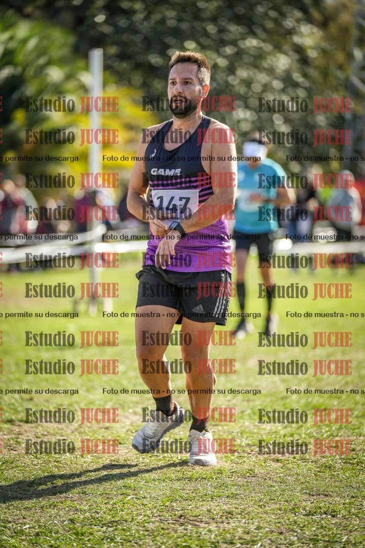 Fotos de la llegada del cross de 8000 m