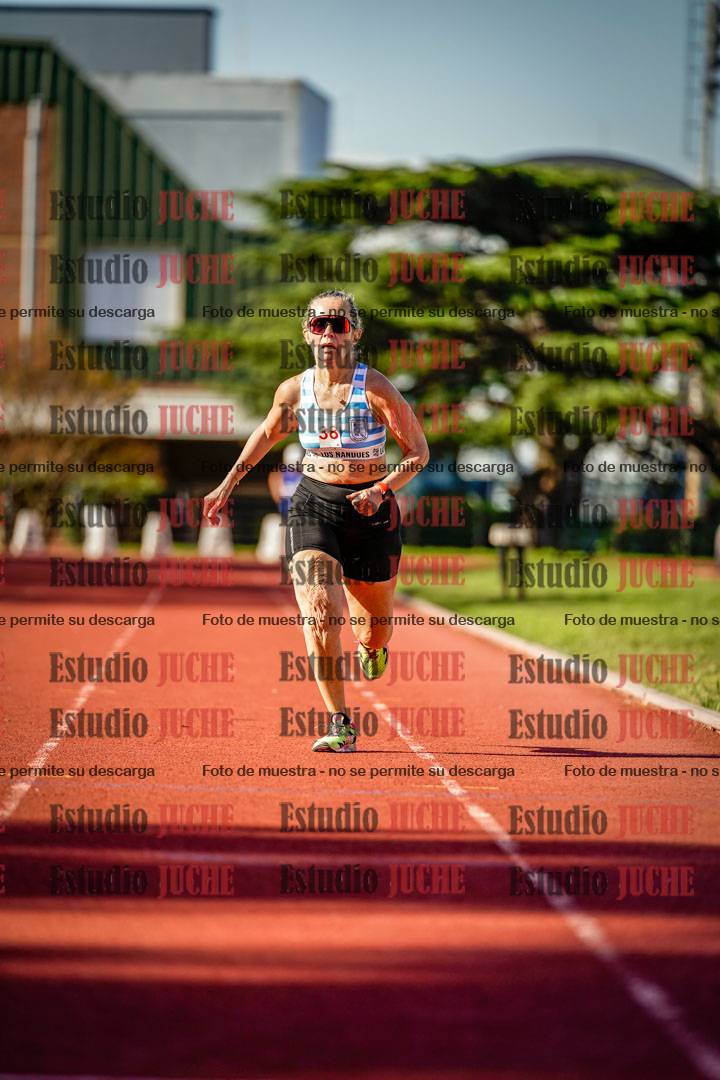 Fotos de los 5000 m llanos de mujeres y varones