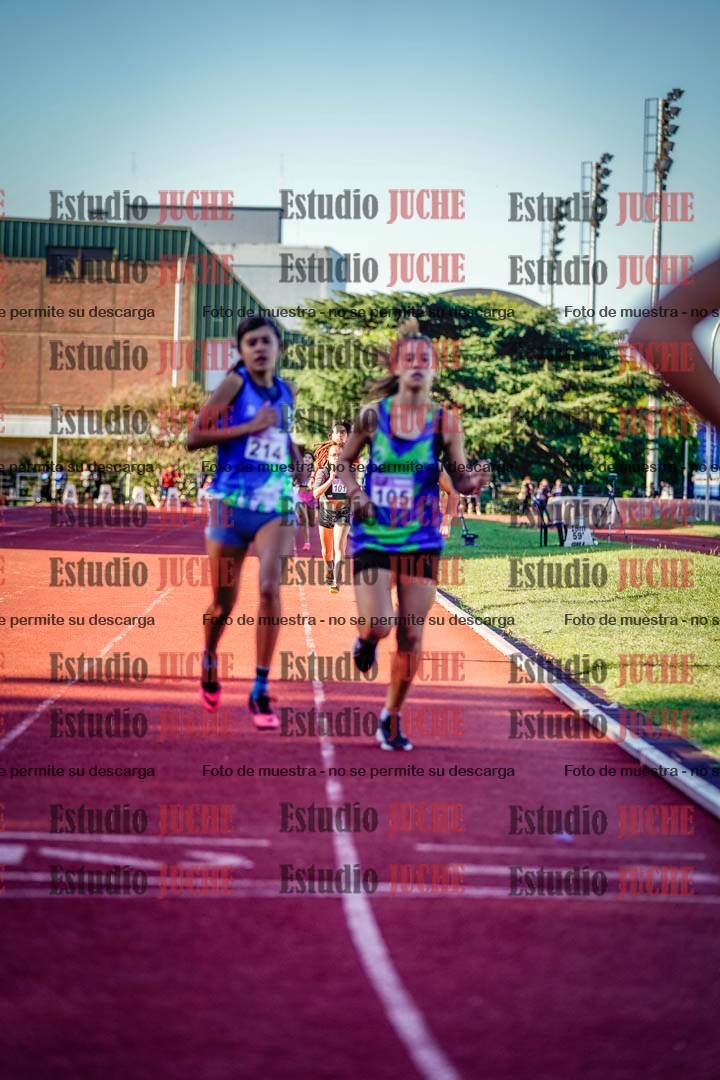 Fotos de los 600 m de mujeres