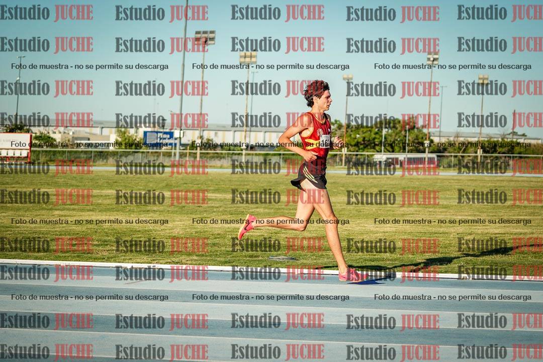 Fotos de los 1500 m llanos de varones