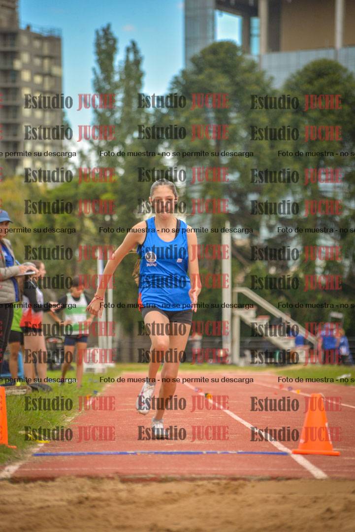 Fotos del salto en largo - mujeres U16