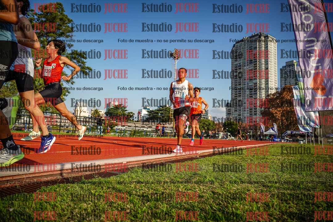 Fotos de los 5000 m llanos de varones