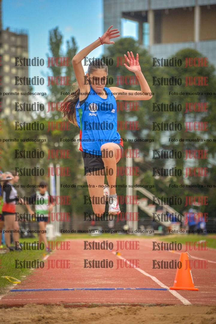 Fotos del salto en largo - mujeres U16