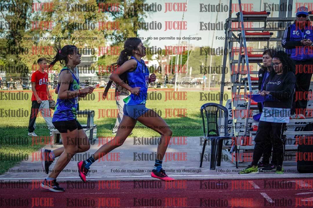 Fotos de los 600 m de mujeres