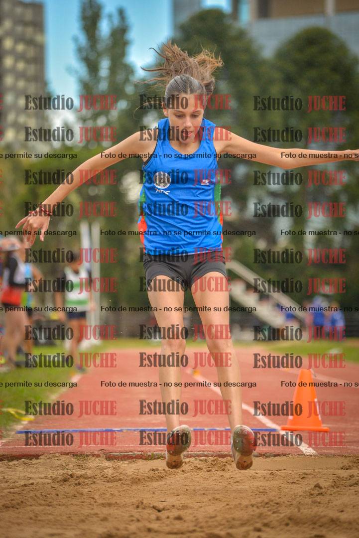 Fotos del salto en largo - mujeres U16