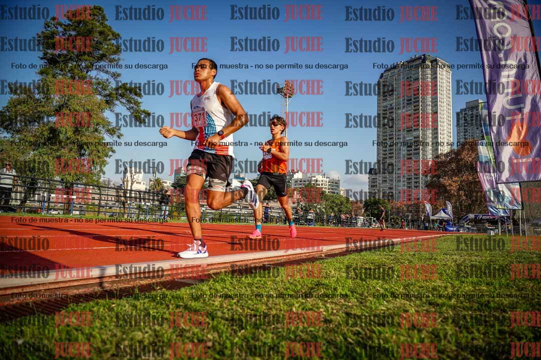 Fotos de los 5000 m llanos de varones