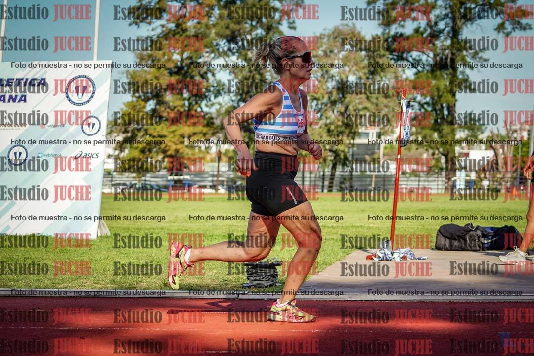 Fotos de los 5000 m llanos de mujeres y varones