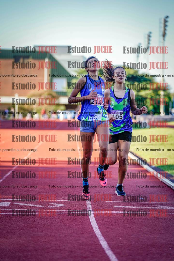 Fotos de los 600 m de mujeres