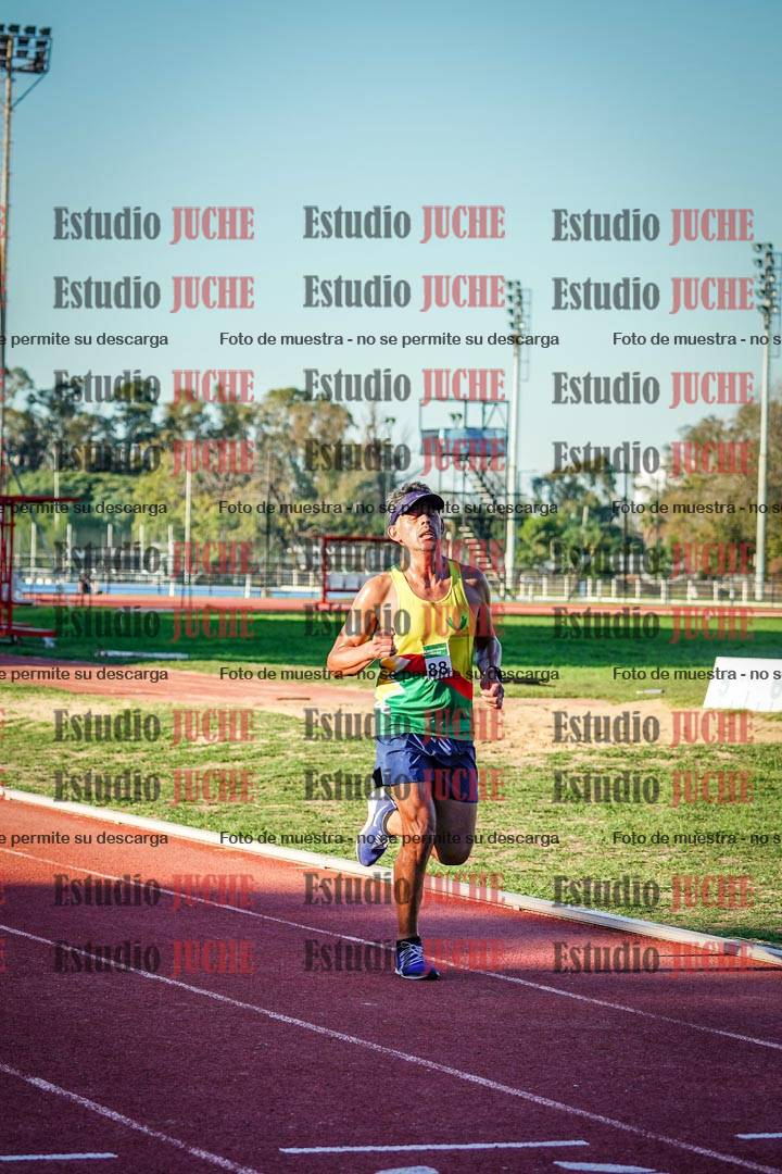Fotos de los 3000 m llanos de varones