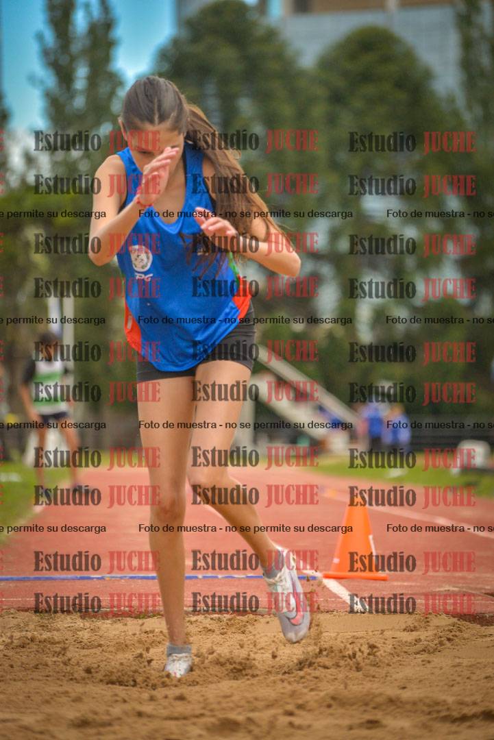 Fotos del salto en largo - mujeres U16