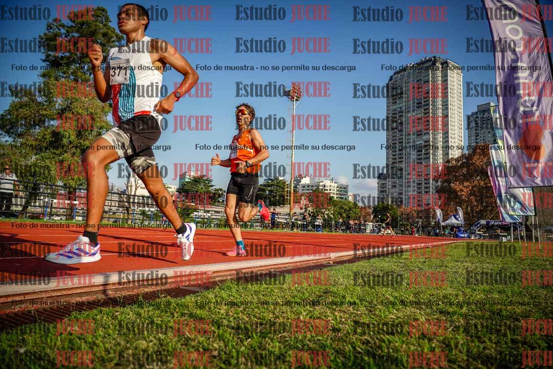 Fotos de los 5000 m llanos de varones