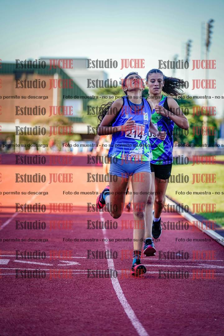 Fotos de los 600 m de mujeres