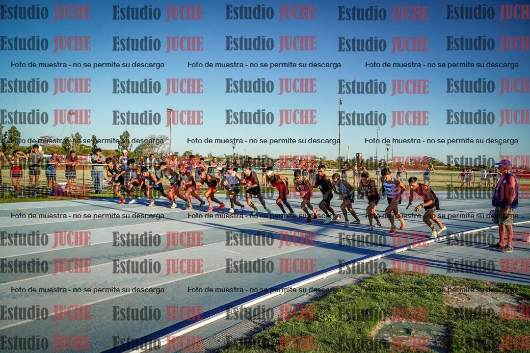Fotos de los 1500 m llanos de varones