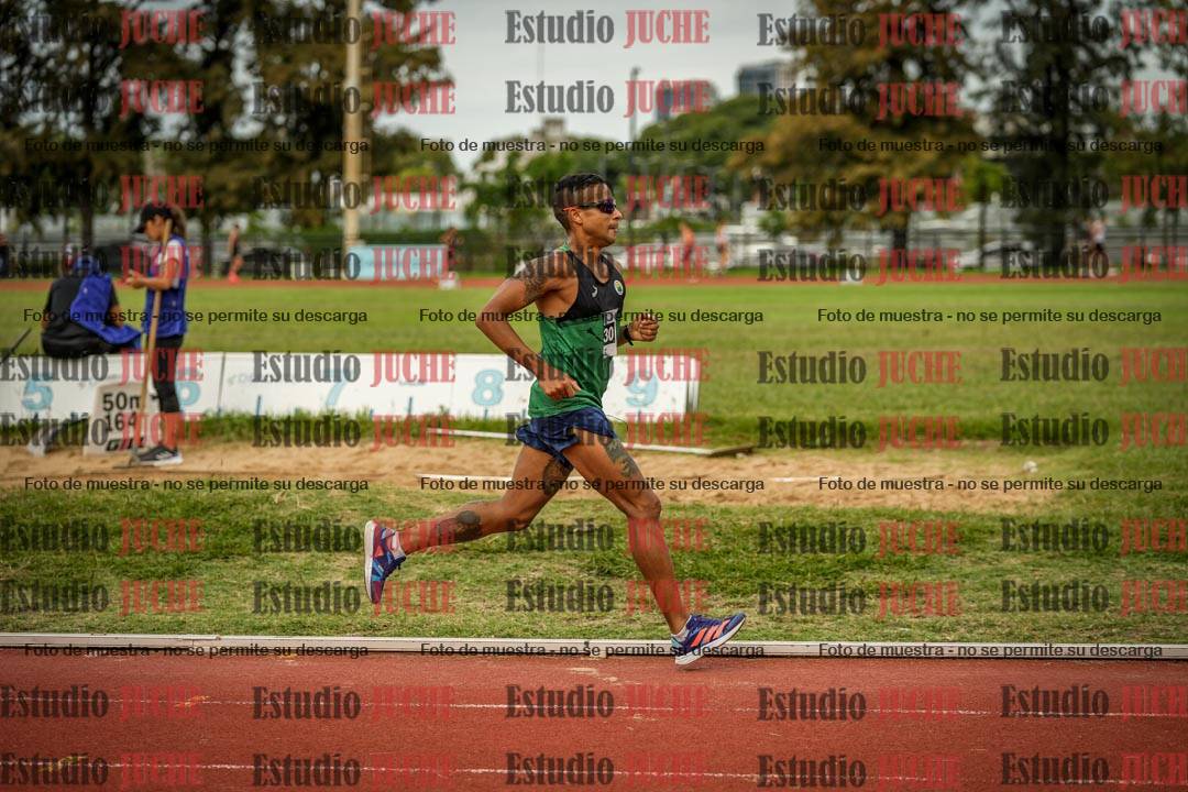 Fotos de los 3000 m llanos de varones
