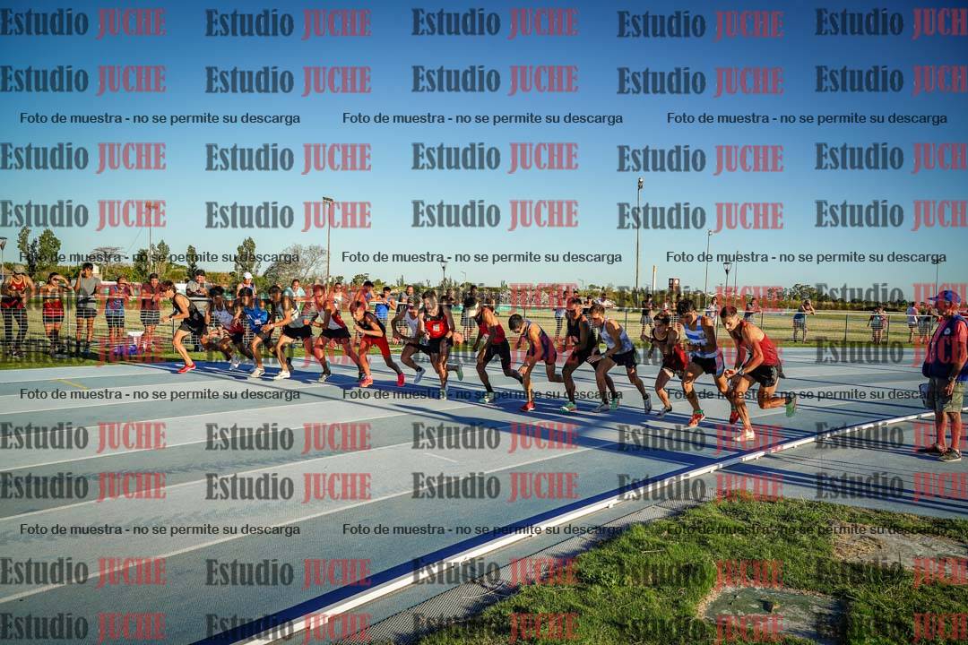 Fotos de los 1500 m llanos de varones