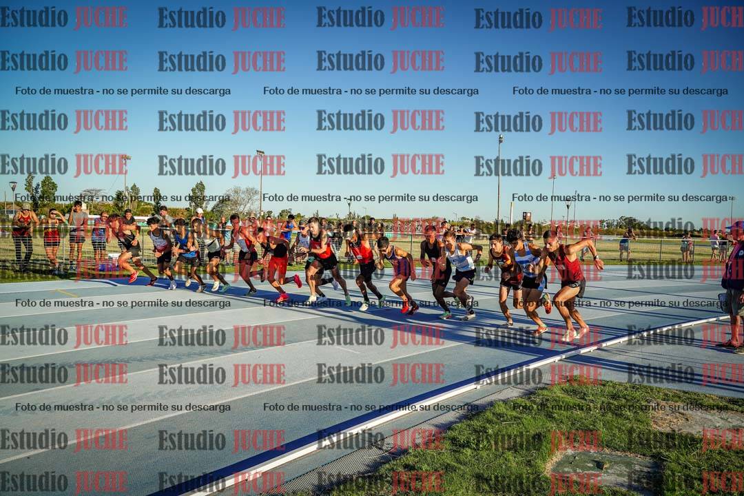 Fotos de los 1500 m llanos de varones