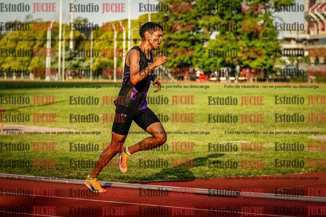 Fotos de los 1500 m llanos de varones