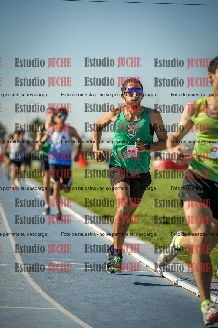 Fotos de los 1500 m llanos de varones