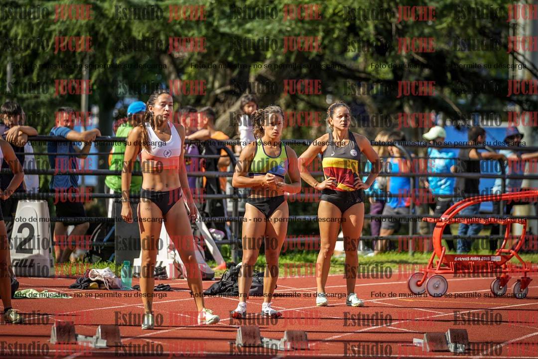 Fotos de los 100 m llanos de mujeres - FINAL