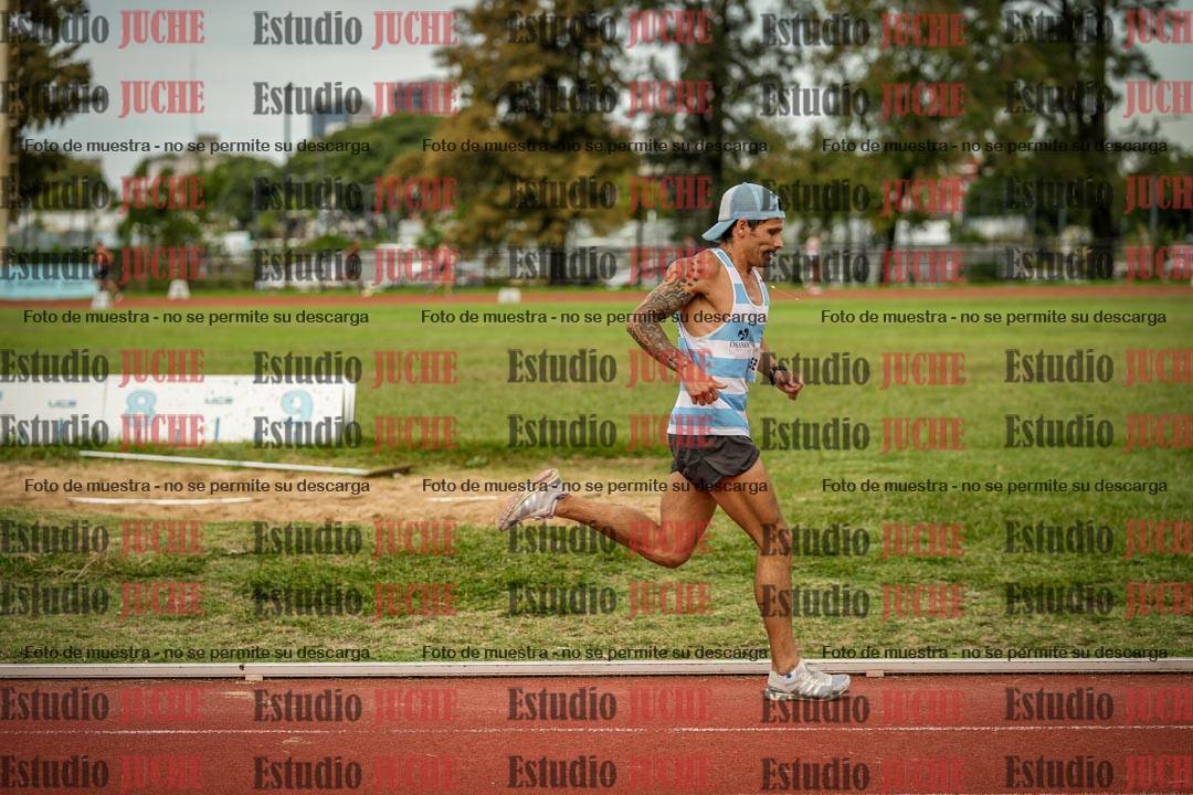 Fotos de los 3000 m llanos de varones