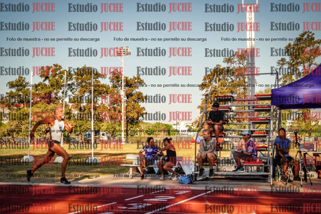 Fotos de los 400 m llanos de varones - combinadas 5