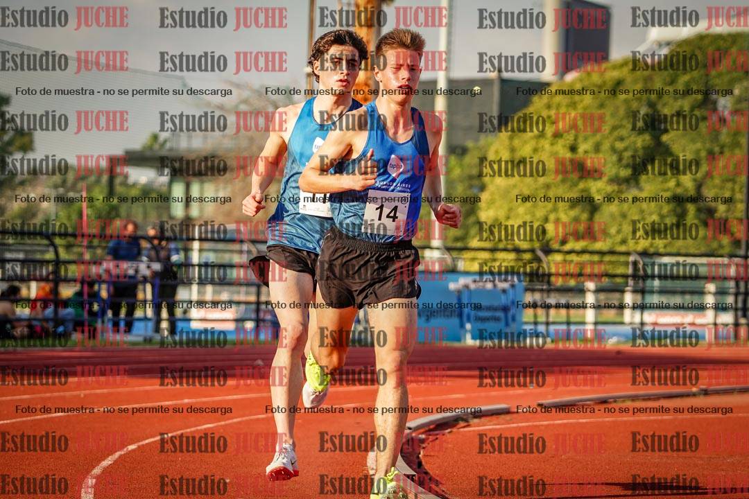 Fotos de los 5000 m llanos de varones