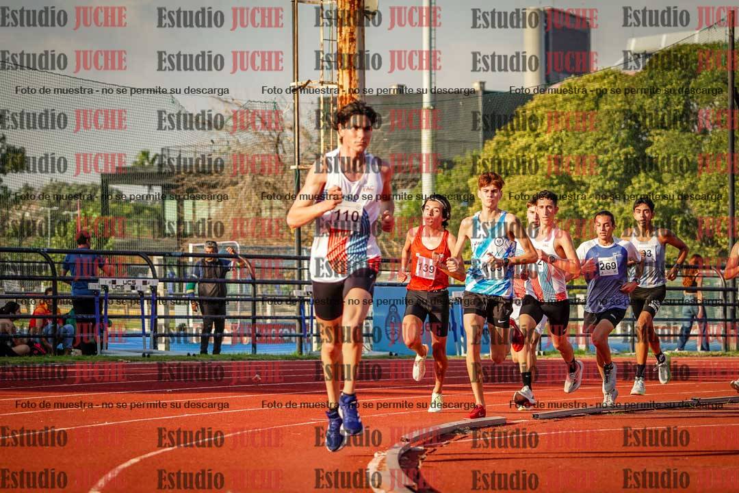 Fotos de los 5000 m llanos de varones