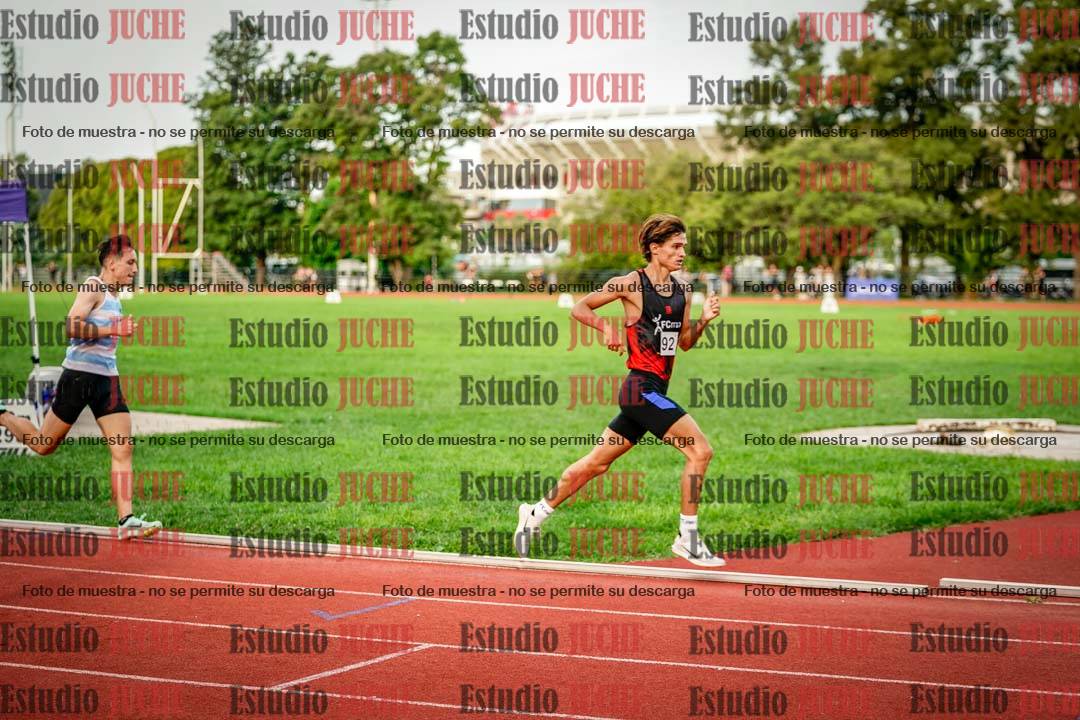 Fotos de los 1500 m llanos de varones