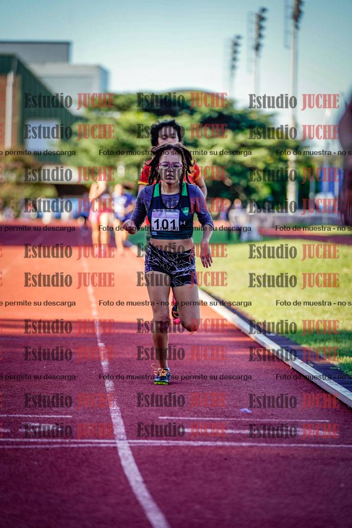 Fotos de los 600 m de mujeres