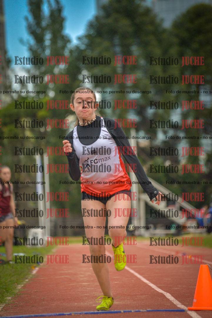 Fotos del salto en largo - mujeres U16