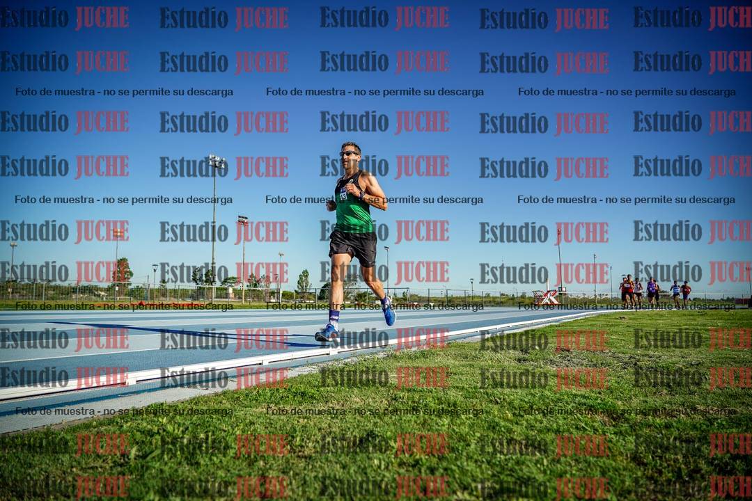Fotos de los 3000 m llanos de varones