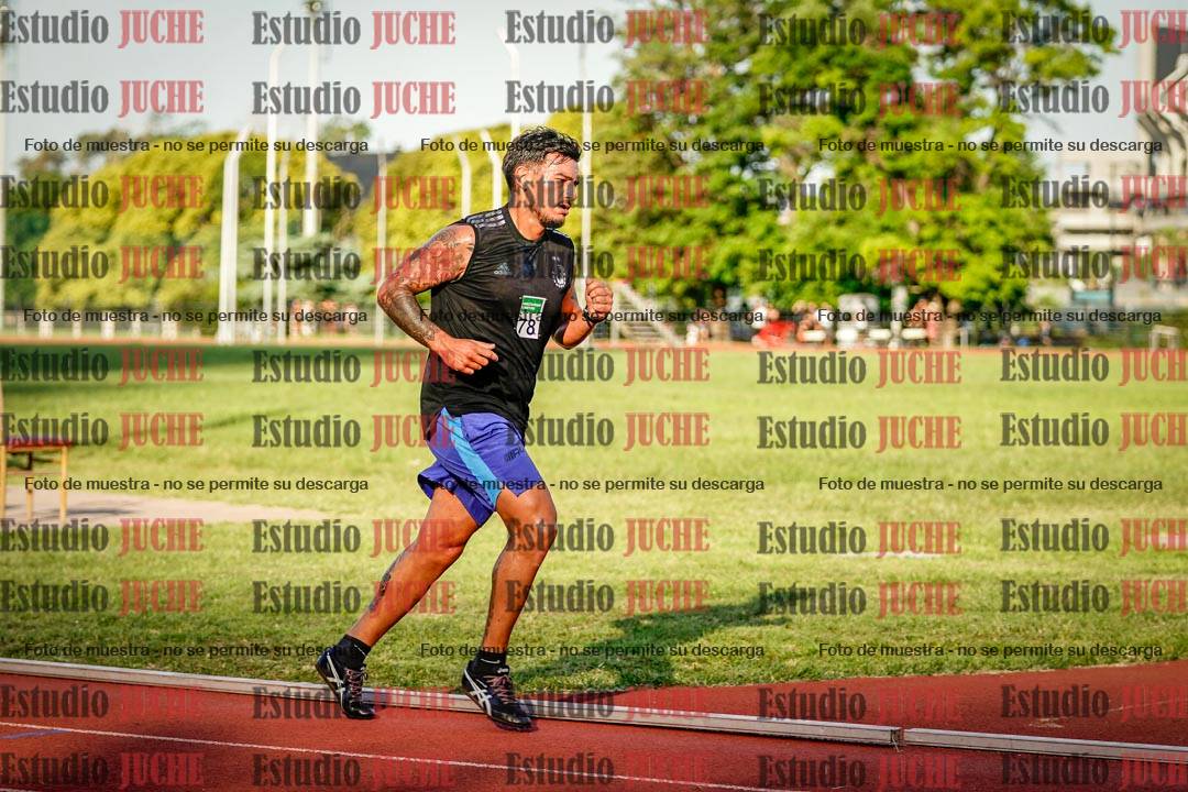 Fotos de los 1500 m llanos de varones