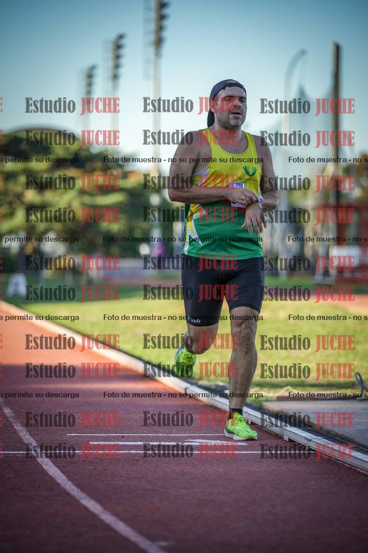 Fotos de los 3000 m llanos de varones