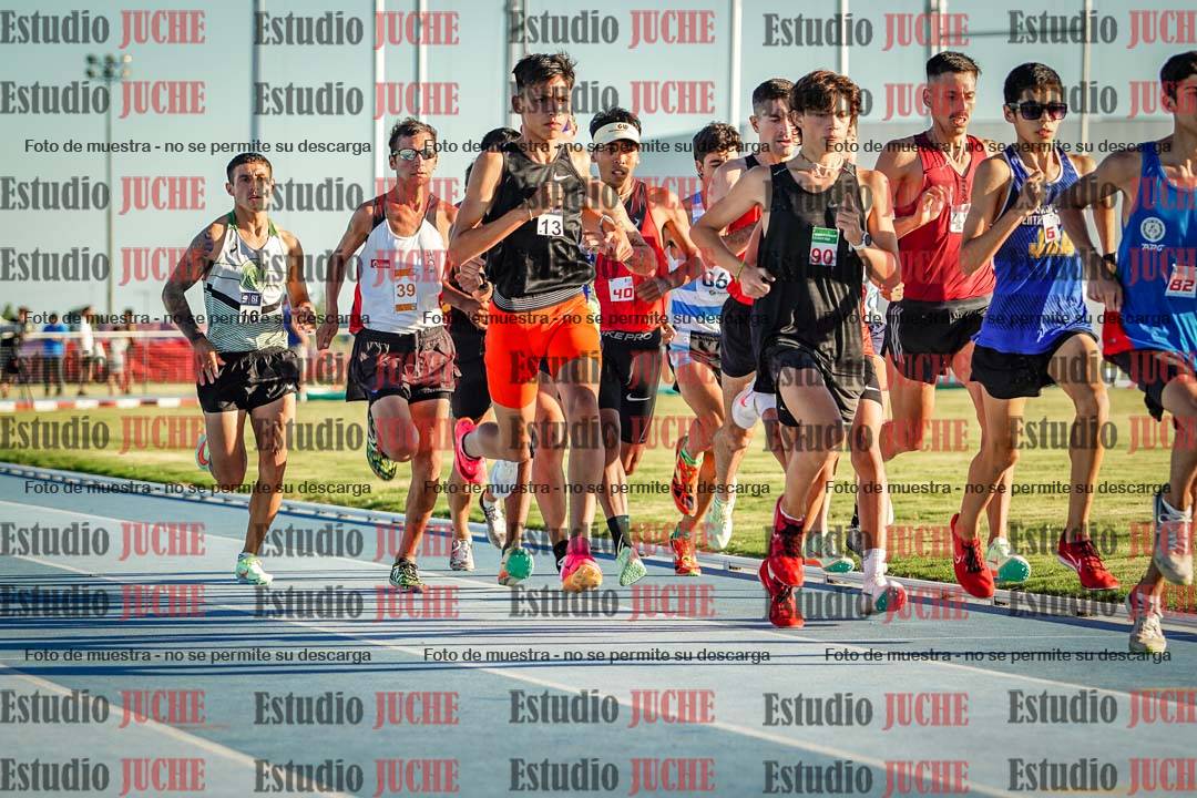 Fotos de los 1500 m llanos de varones