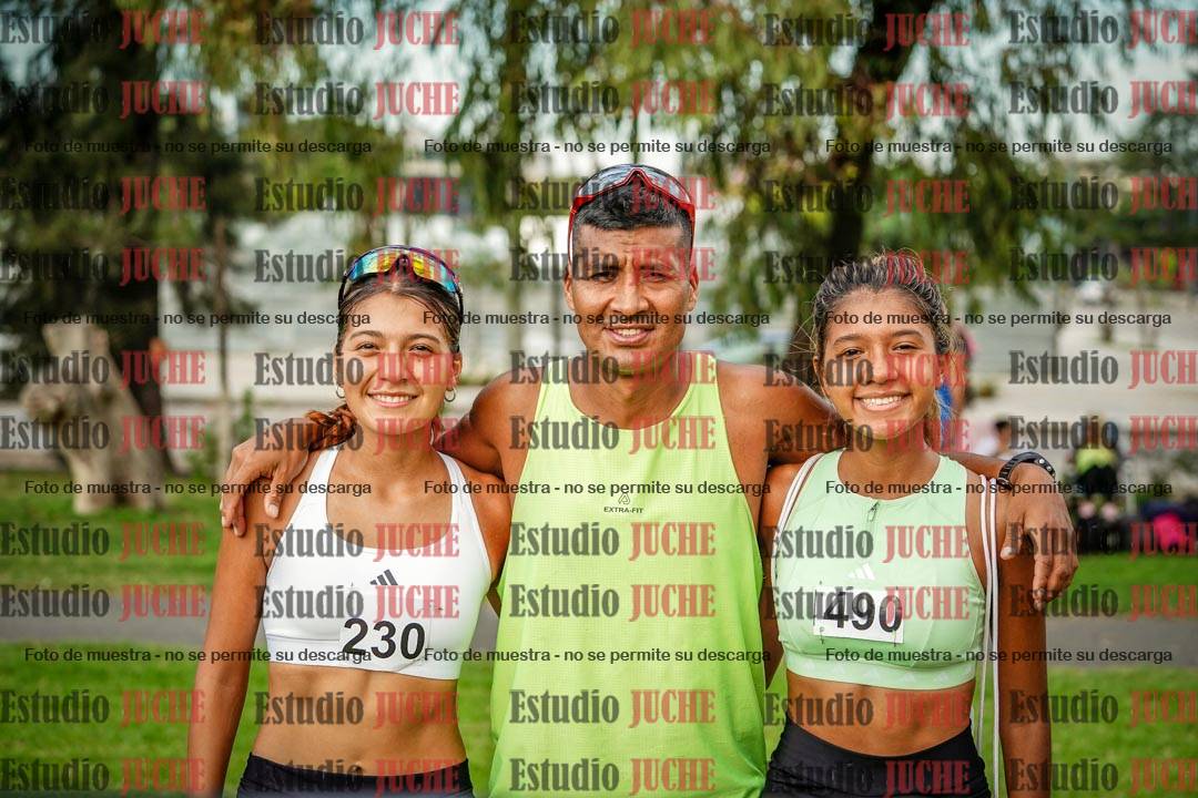 Fotos de algunos podios y extras