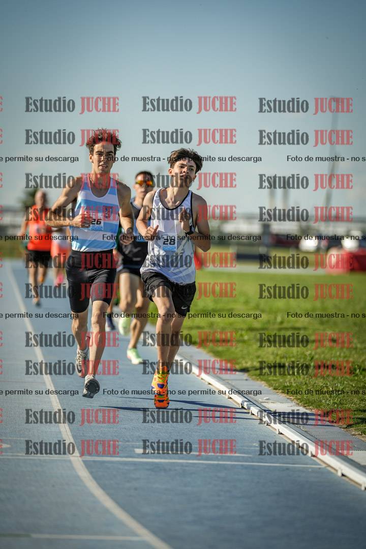 Fotos de los 1500 m llanos de varones