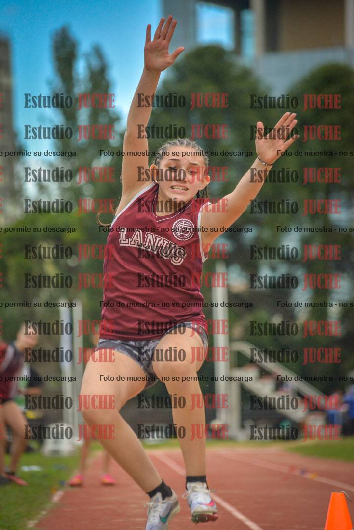 Fotos del salto en largo - mujeres U16