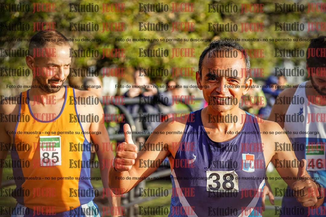 Fotos de los 3000 m llanos de varones