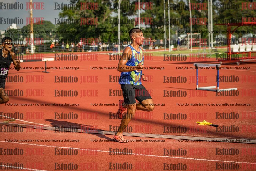 Fotos de los 3000 m llanos de varones