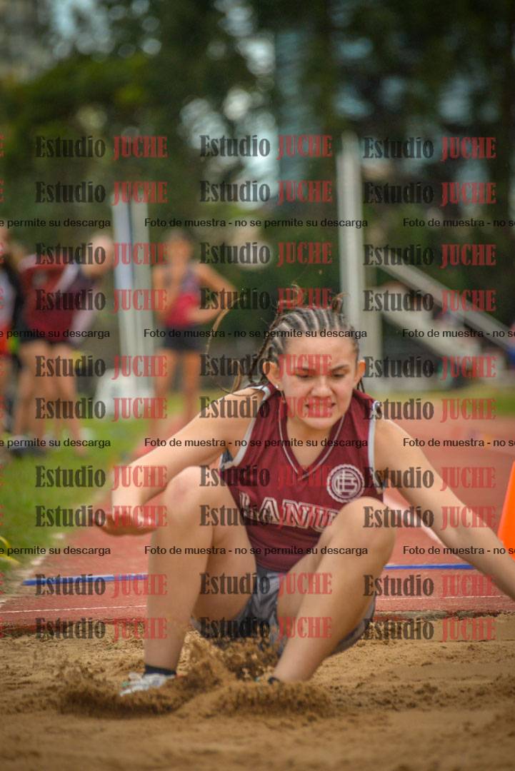 Fotos del salto en largo - mujeres U16