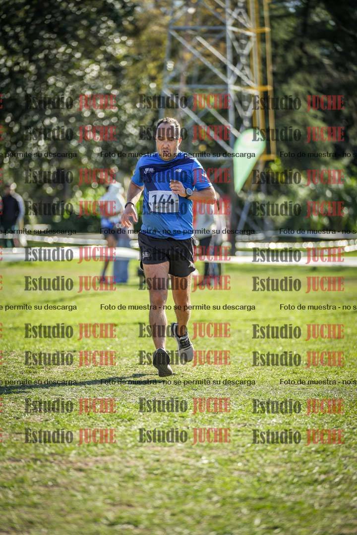 Fotos de la llegada del cross de 8000 m