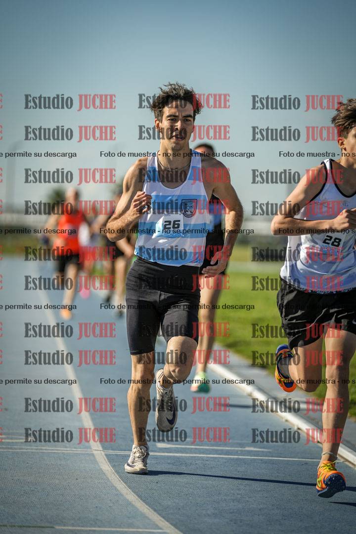 Fotos de los 1500 m llanos de varones