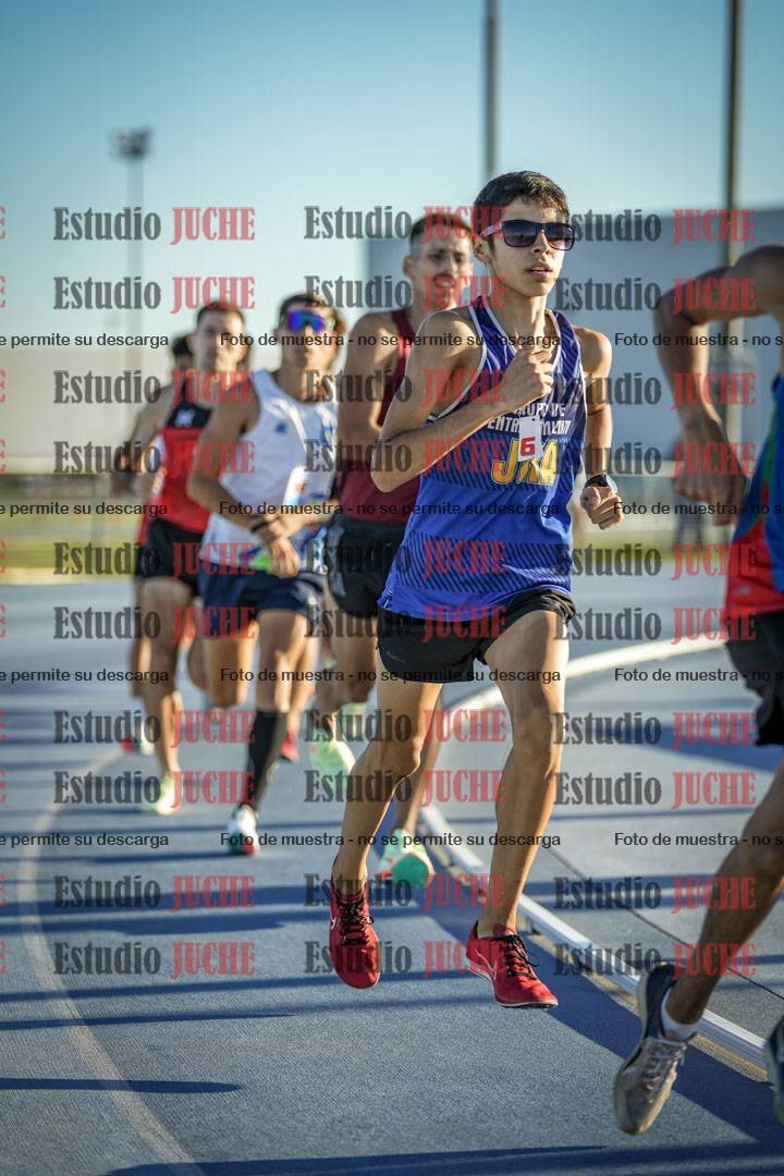 Fotos de los 1500 m llanos de varones