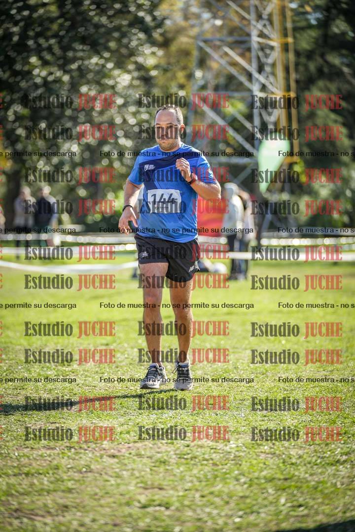 Fotos de la llegada del cross de 8000 m
