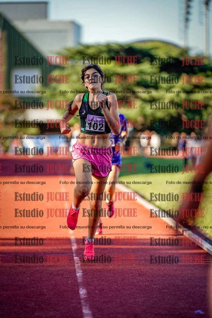 Fotos de los 600 m de mujeres